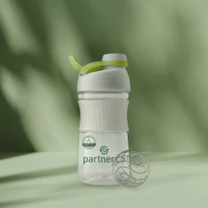 Immagine dello shaker Partner.Co con uno sfondo